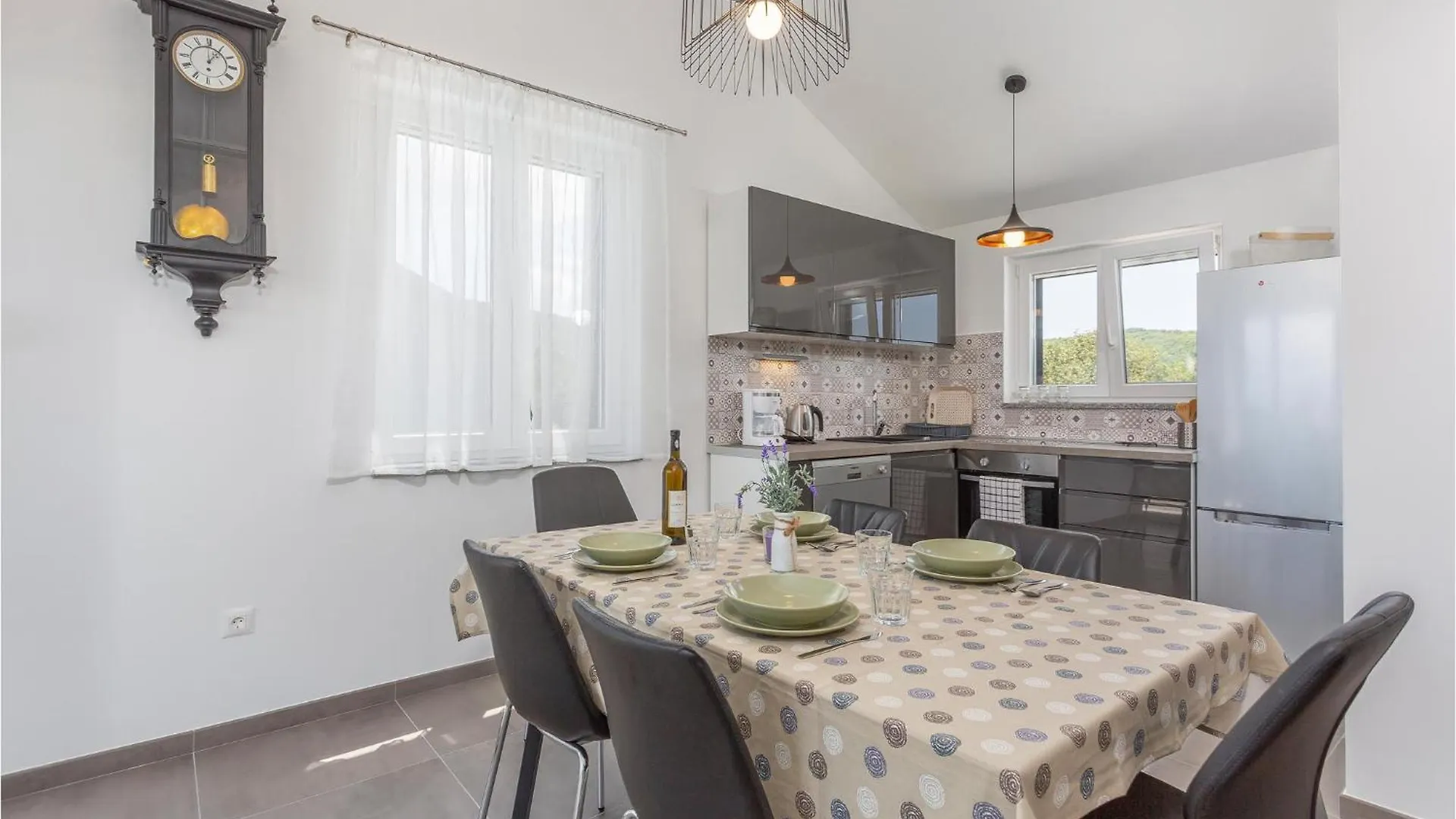 Stunning Apartment In Vrbnik With House Sea View