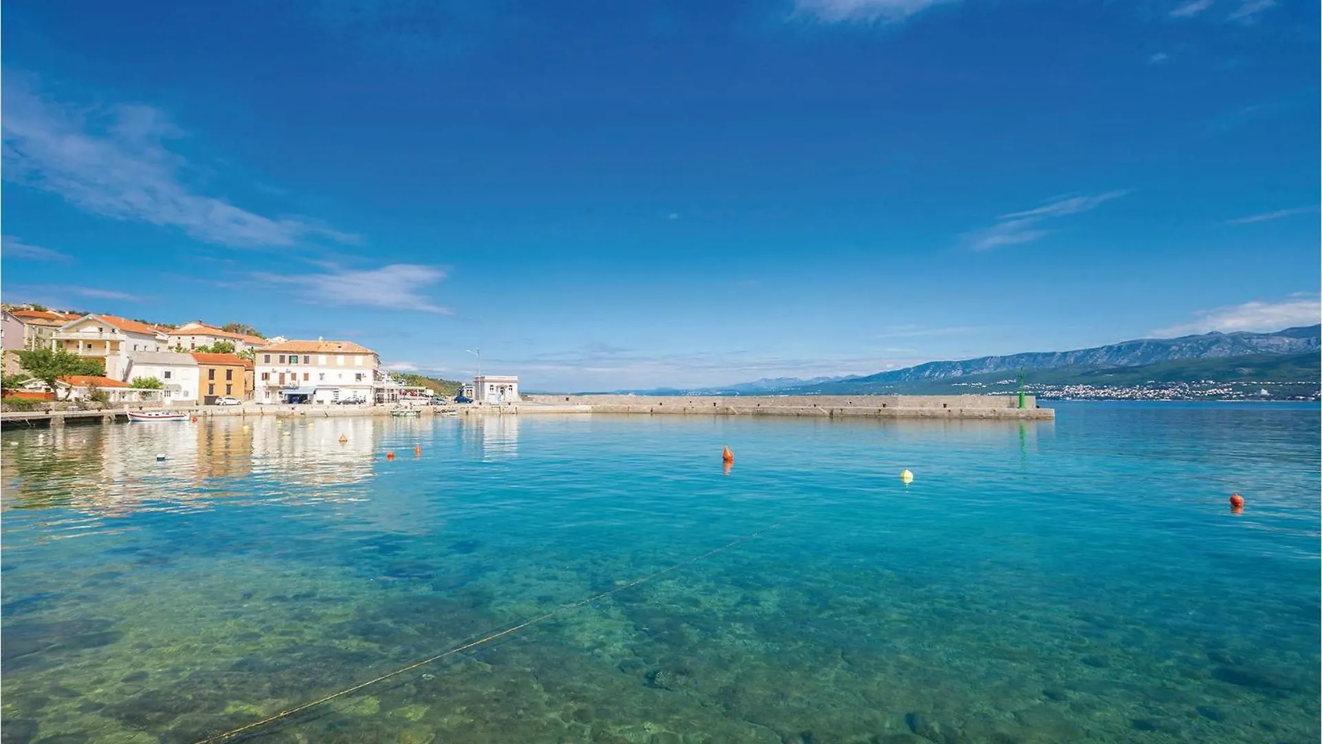 Amazing apartment in Vrbnik with Outdoor swimming pool, WiFi&2 Bedrooms